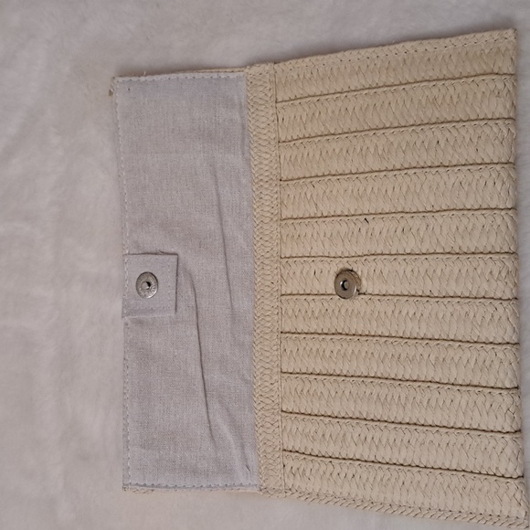 Straw Clutch Purse - Picture 4 of 6